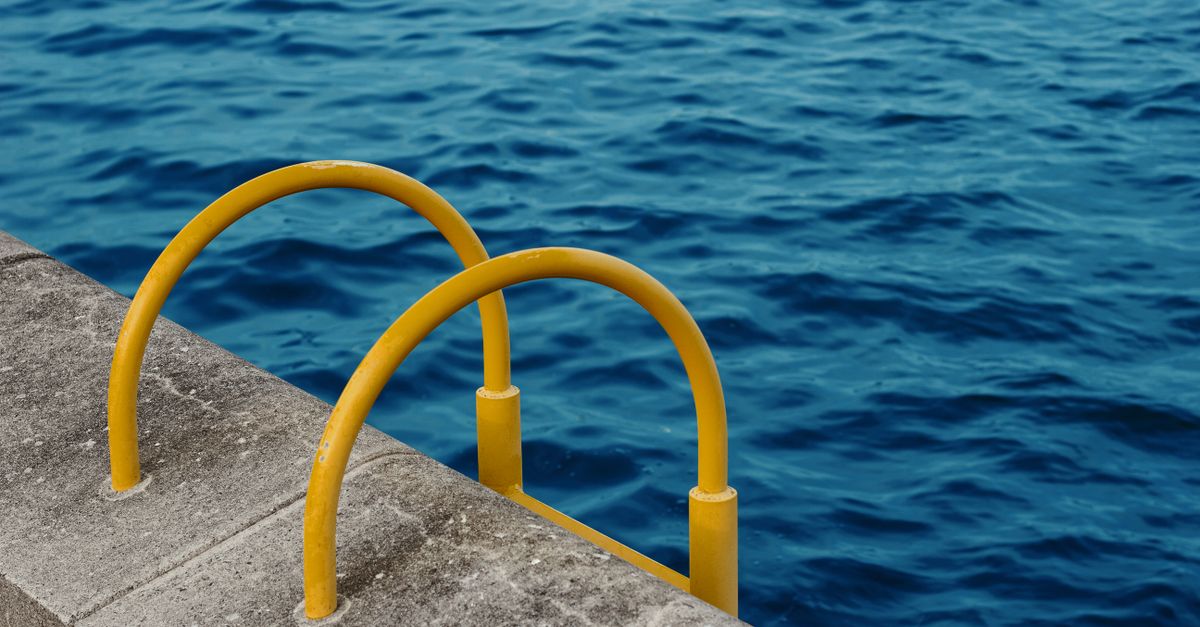 Common Maintenance Mistakes to Avoid for Pool Safety Equipment